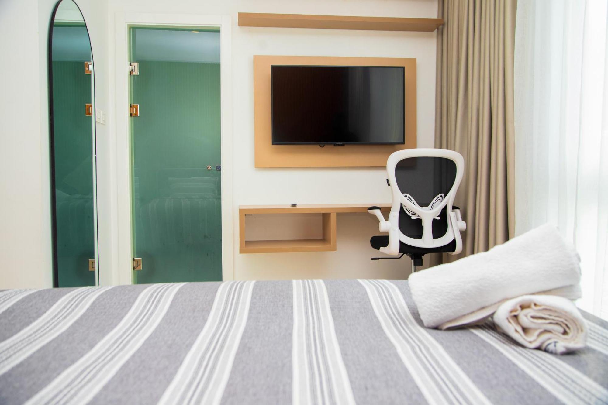 The Pavilion 1Bdr Luxury Apt อักกรา ภายนอก รูปภาพ